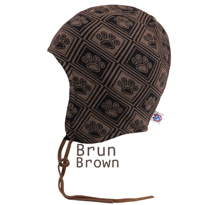 Vega earflap hat merino wool - paw pattern